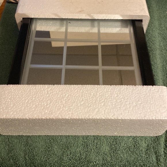 Fifth Avenue Crystal 10 pc. Tic Tac Tor Set in original box. - Picture 4 of 5